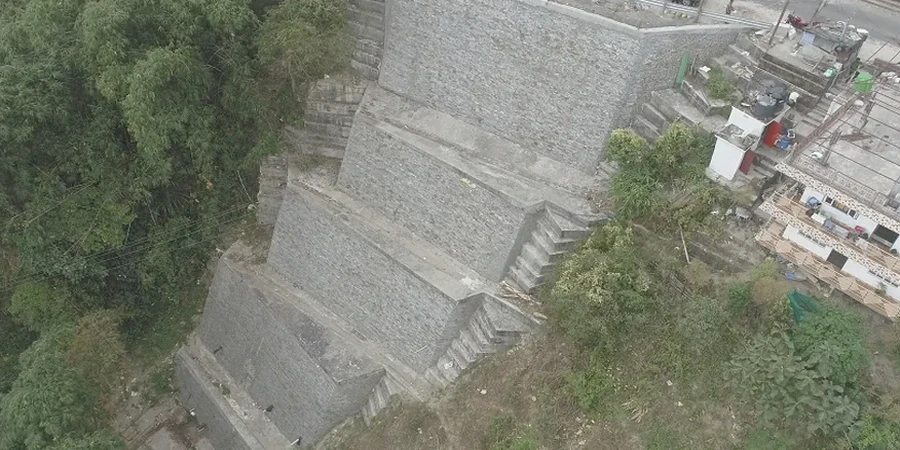 Estabilidad de Taludes en Buin: Análisis Geotécnico con Visión de Obra